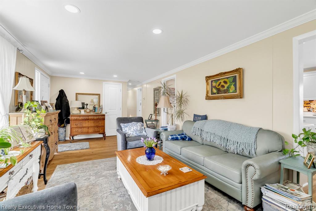 5938 Avalon Circle, Lexington, MI 48450 — Photo 5