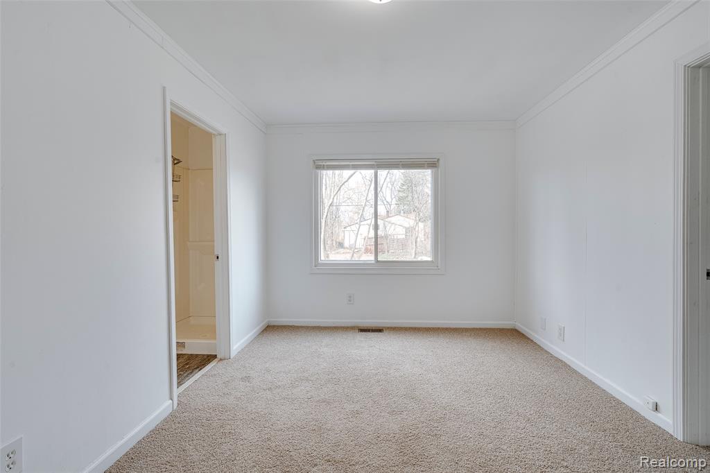 5645 N LINVILLE Street, Westland, MI — Photo 26