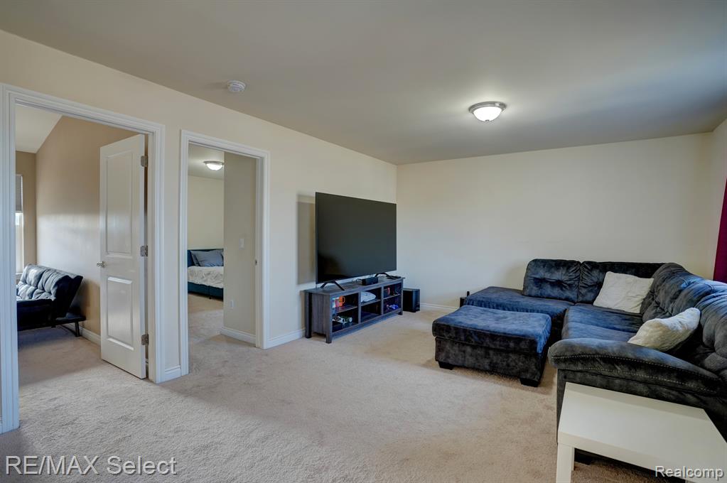 4062 OAK Street, Grand Blanc, MI 48439 — Photo 22