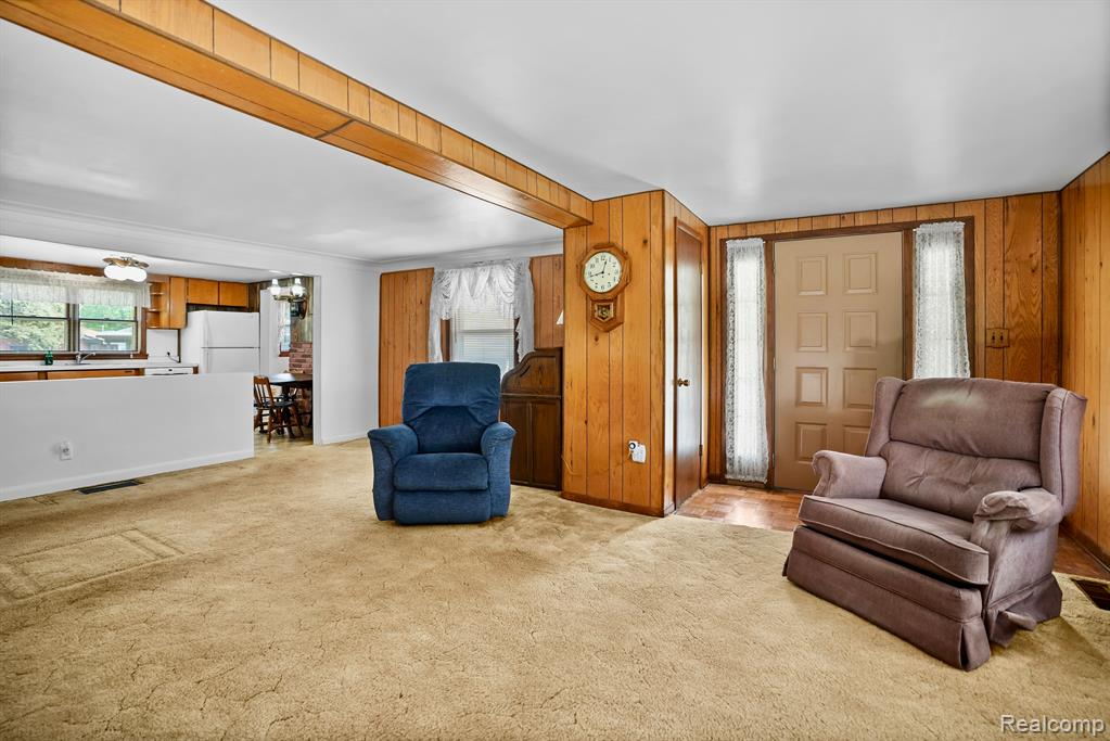 6154 Roberta Street, Burton, MI 48509 — Photo 11