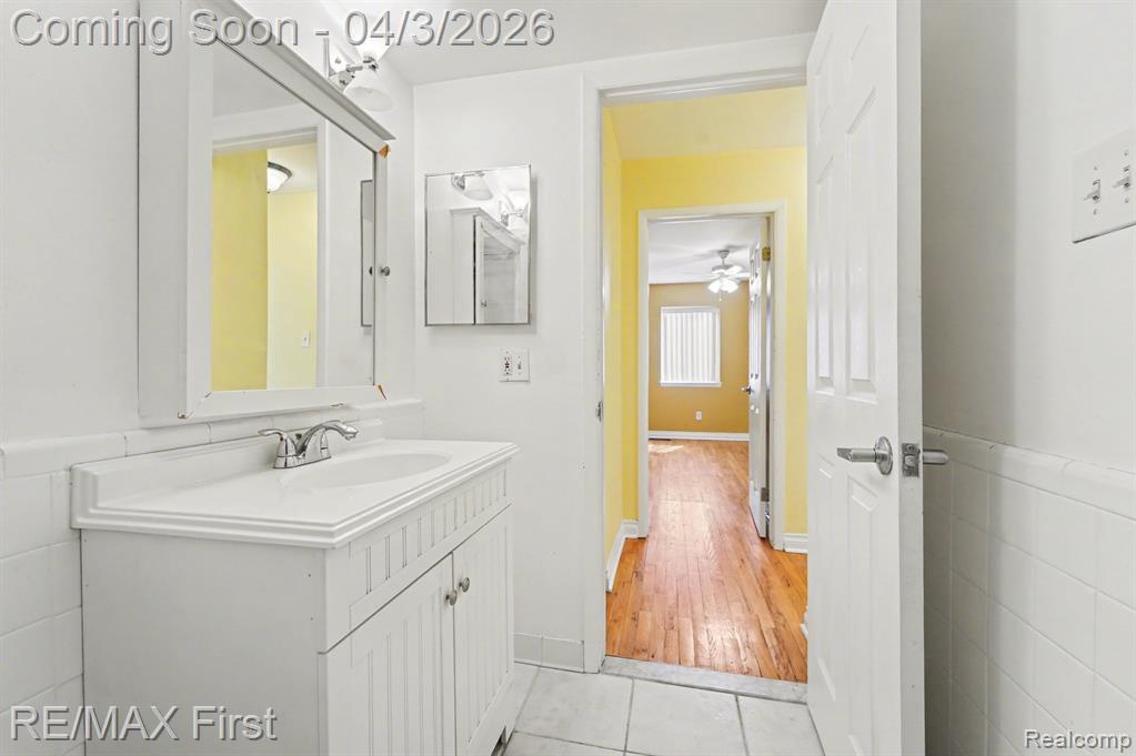 925 Laprairie Street, 117, Ferndale, MI 48220 — Photo 25