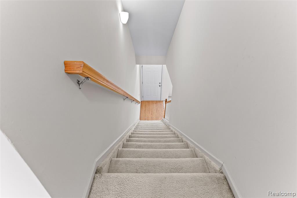 39621 SPRINGWATER Drive, Northville, MI — Photo 26