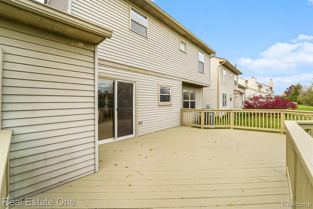 3599 PARKLAWN Drive, Canton, MI 48188 — Photo 47