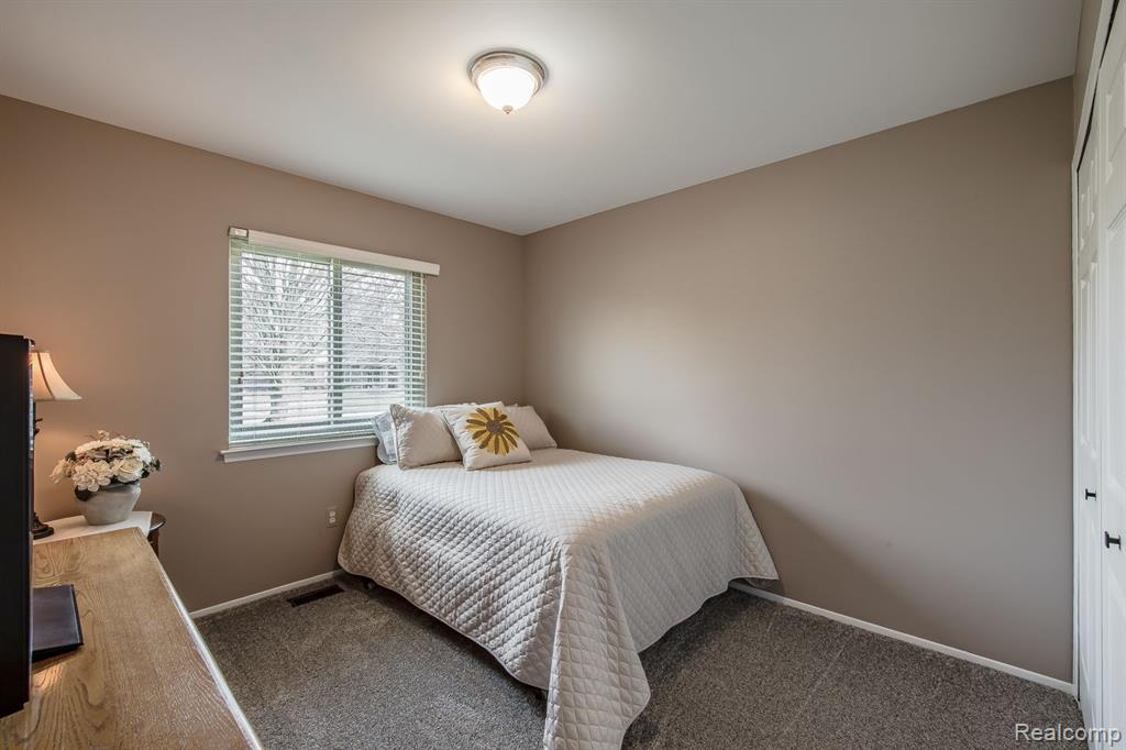 5335 Timber Ridge Trail, Clarkston, MI — Photo 27