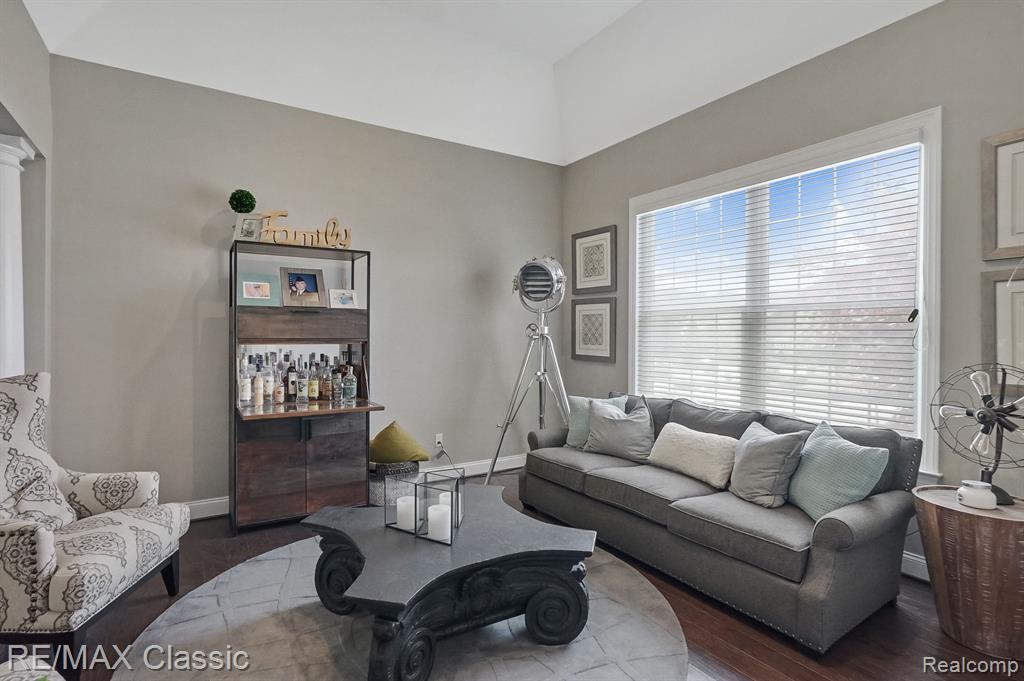 50757 CALVERT ISLE Drive, Novi, MI — Photo 17