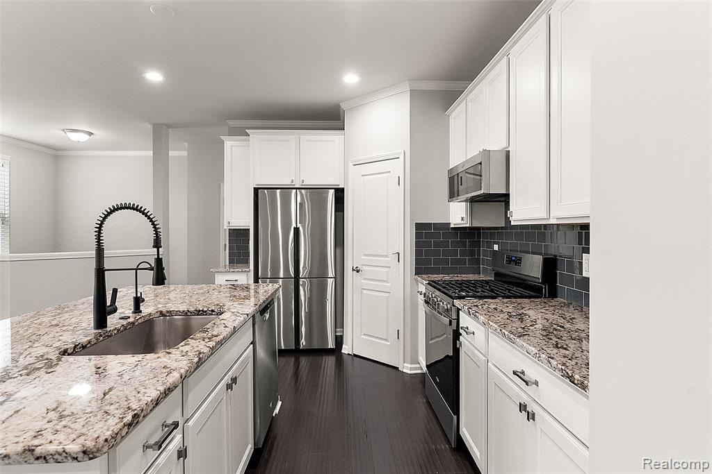 31065 Tremont Lane, Franklin, MI 48025 — Photo 12