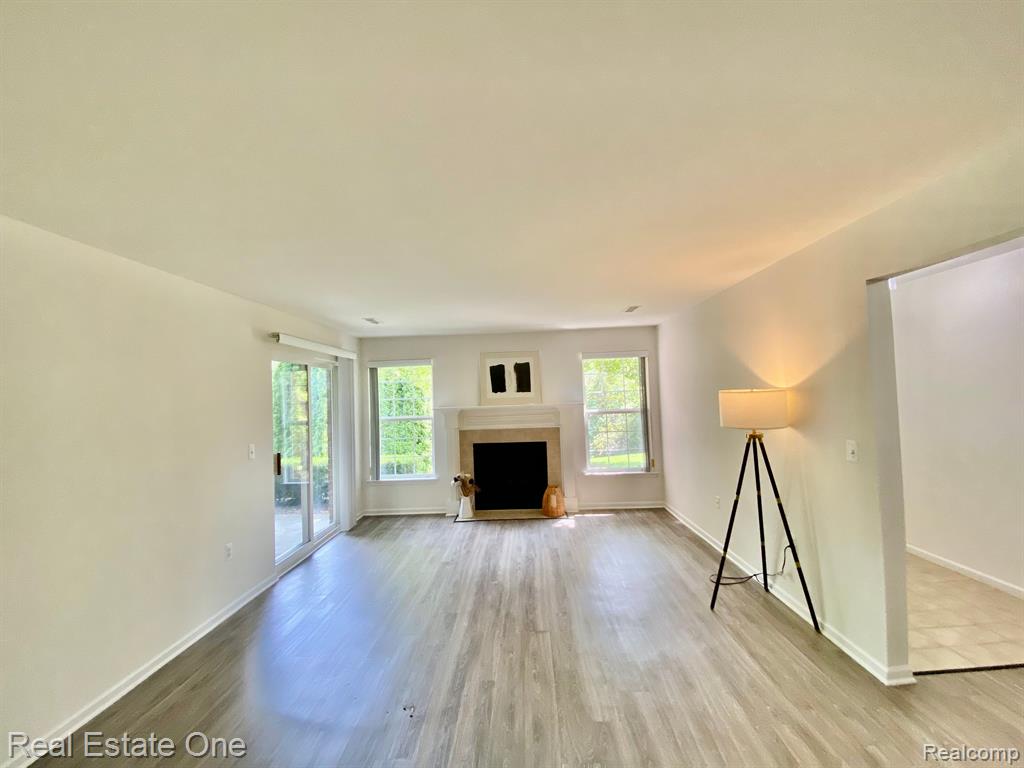 44932 MARIGOLD Drive, Sterling Heights, MI 48314 — Photo 10