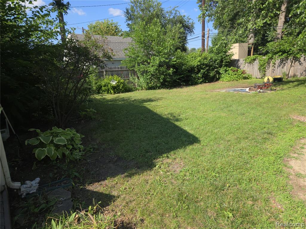 5924 N Karle Street, Westland, MI — Photo 27