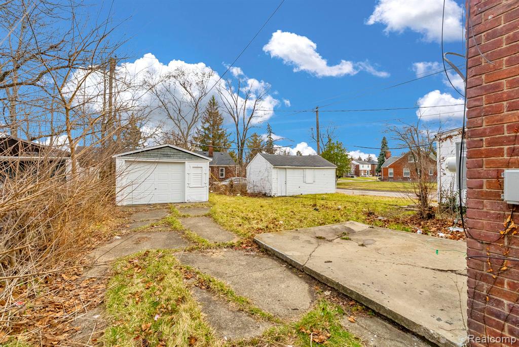10802 and 10808 Nottingham Road, Detroit, MI 48224 — Photo 24