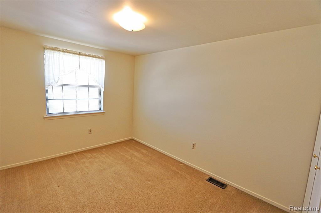 2131 Vine Way Drive, 97, Canton, MI 48188 — Photo 15
