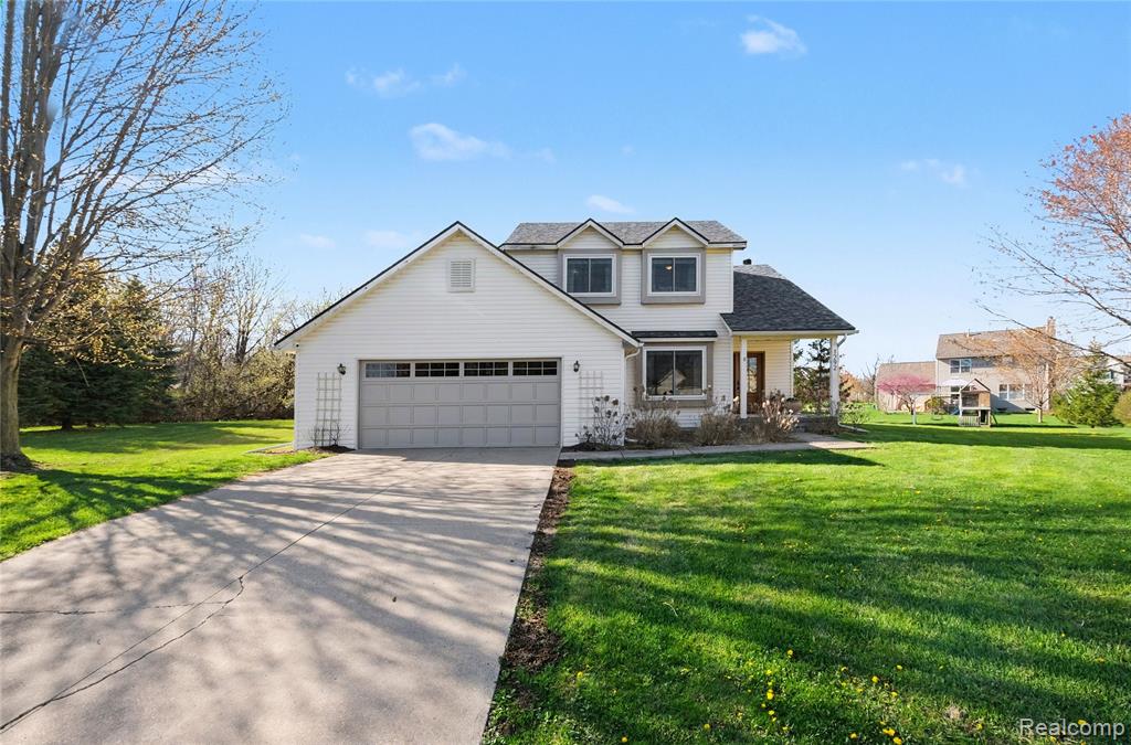 1292 Theresa Drive, Fenton, MI 48430 — Photo 33