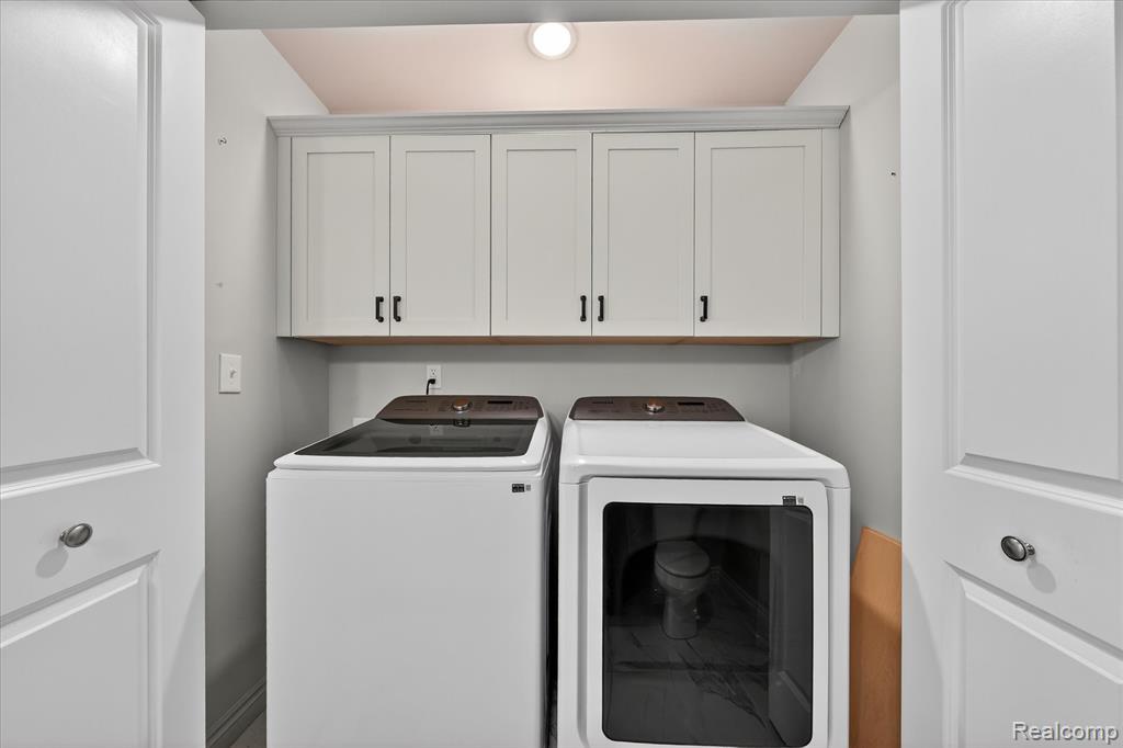 31005 Gregory Street, Grand Blanc, MI 48439 — Photo 34