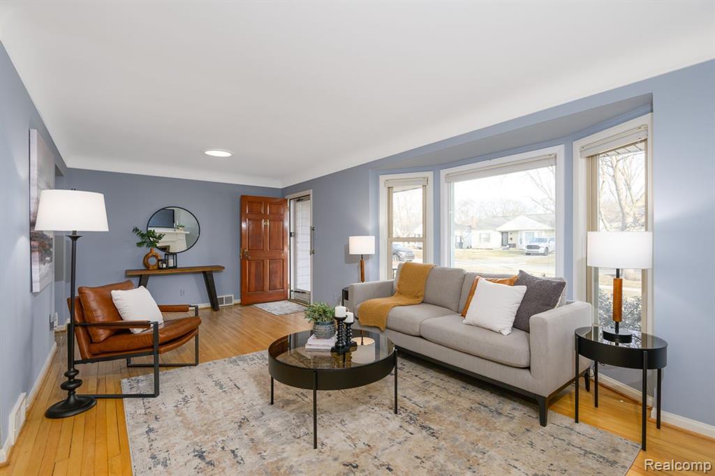 4339 Samoset Road, Royal Oak, MI 48073 — Photo 3