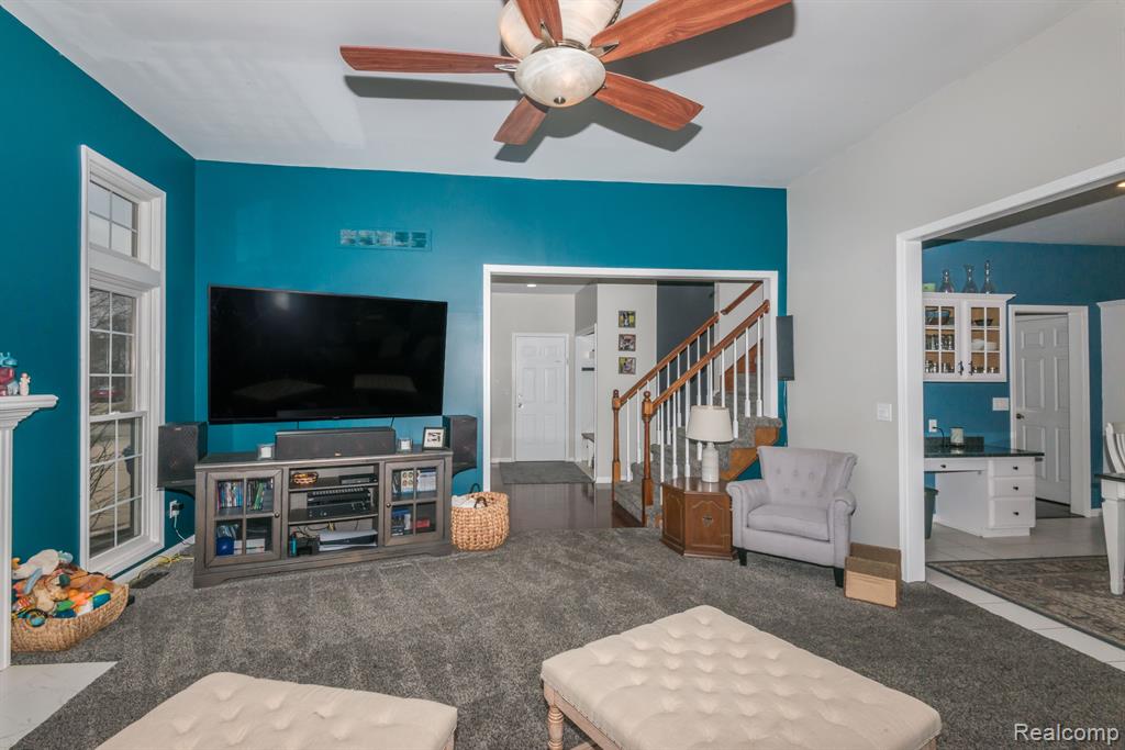 46009 WINDRIDGE Lane, Canton, MI 48188 — Photo 28