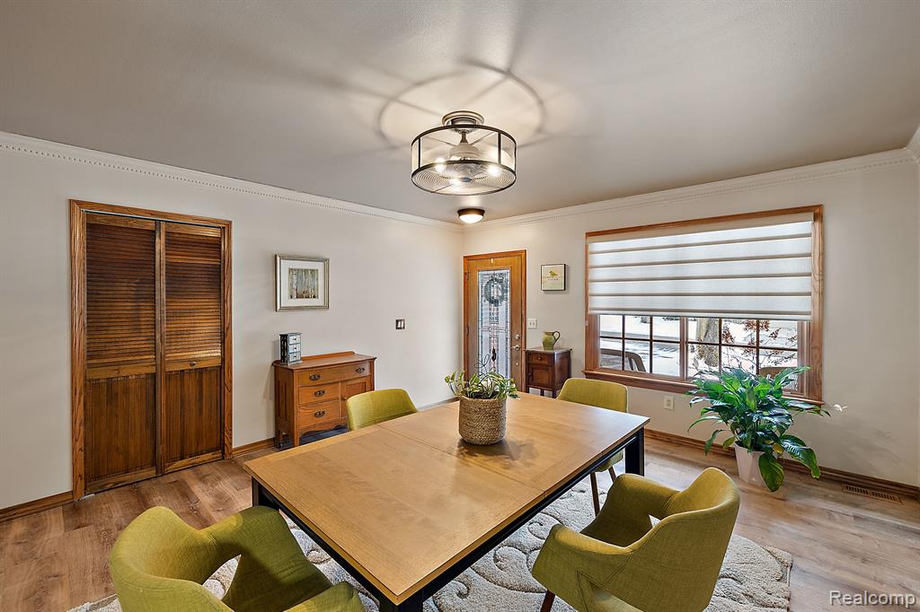 813 ABBEY Lane, Milford, MI 48381 — Photo 7
