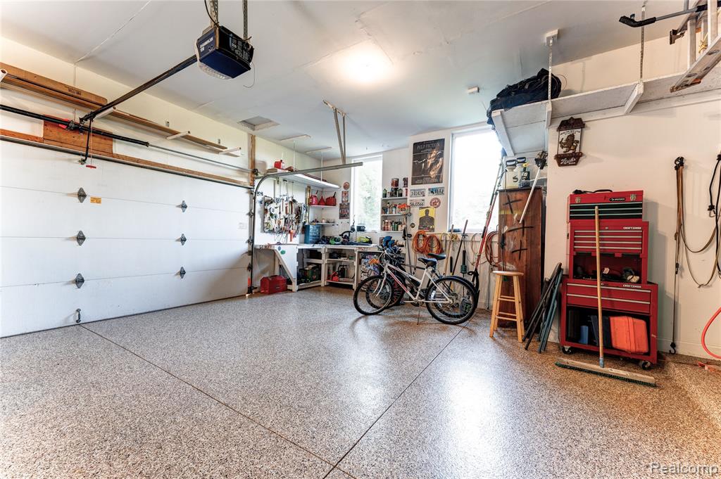 13445 Millie Court, Holly, MI 48442 — Photo 60