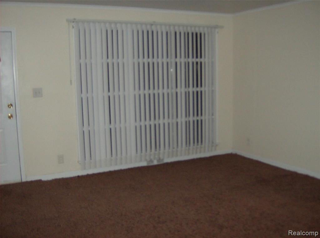 10641 TROY Street, Oak Park, MI, 48237