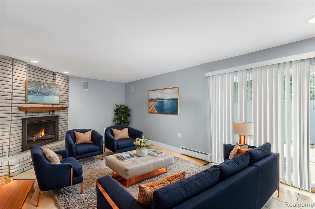 5559 Abington, West Bloomfield, MI — Photo 17