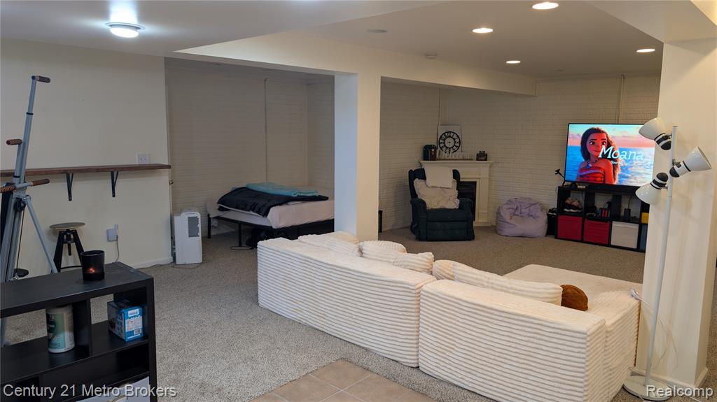 6138 Deer Park Pass, Grand Blanc, MI 48439 — Photo 12