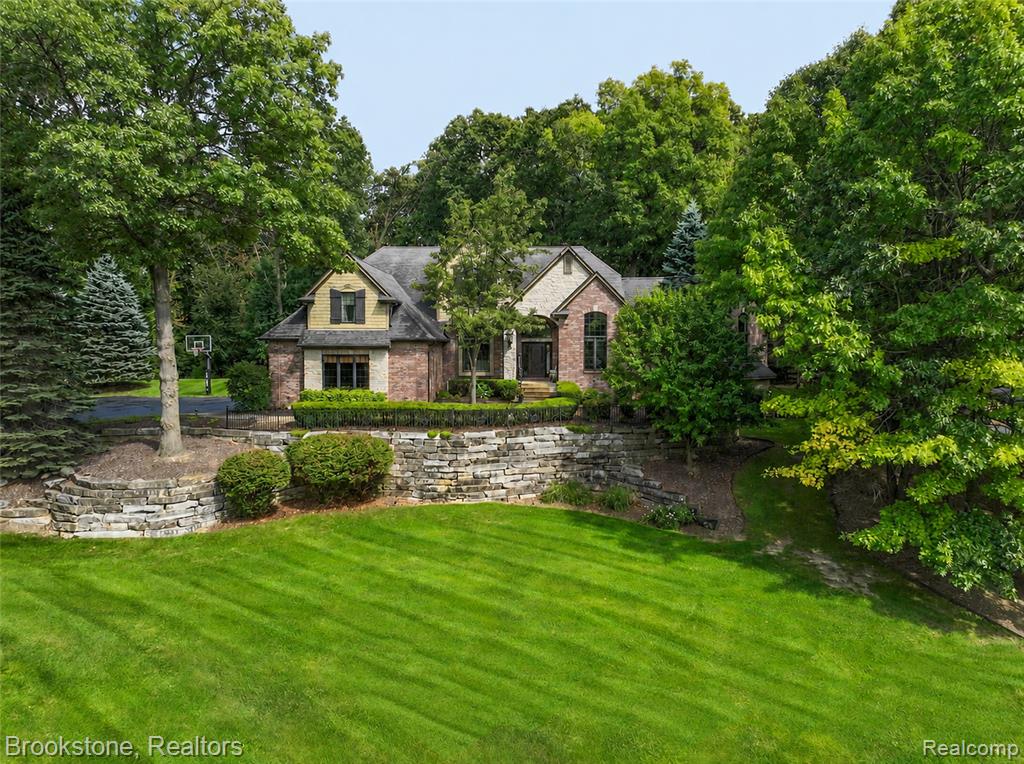 2157 CANTERWOOD, Highland, MI — Photo 3