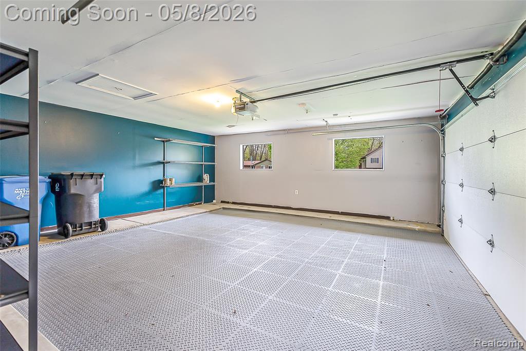 7584 Brookview Court, Brighton, MI 48116 — Photo 35