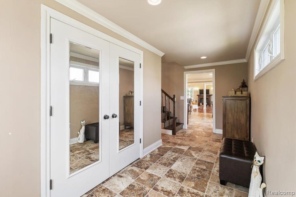 7158 LAKEVIEW Drive, Lexington, MI 48450 — Photo 15