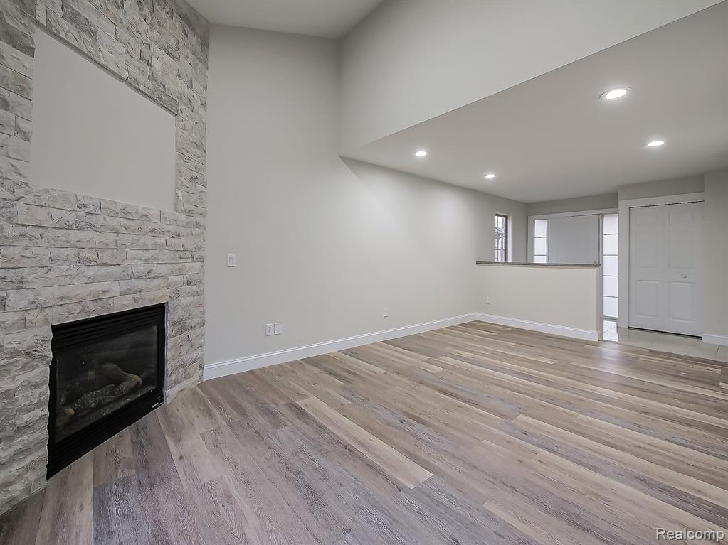 1730 E Woodruff Avenue, Hazel Park, MI 48030 — Photo 8