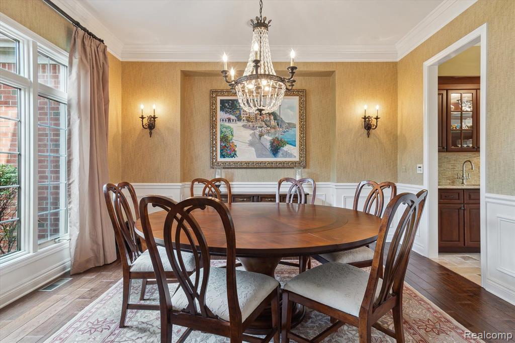 17712 PARKSHORE Drive, Northville, MI 48168 — Photo 34