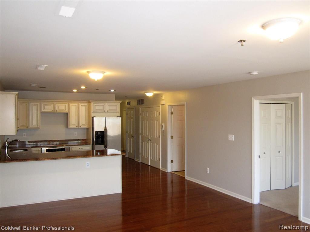 614 E Eleven Mile Road, Royal Oak, MI 48067 — Photo 15