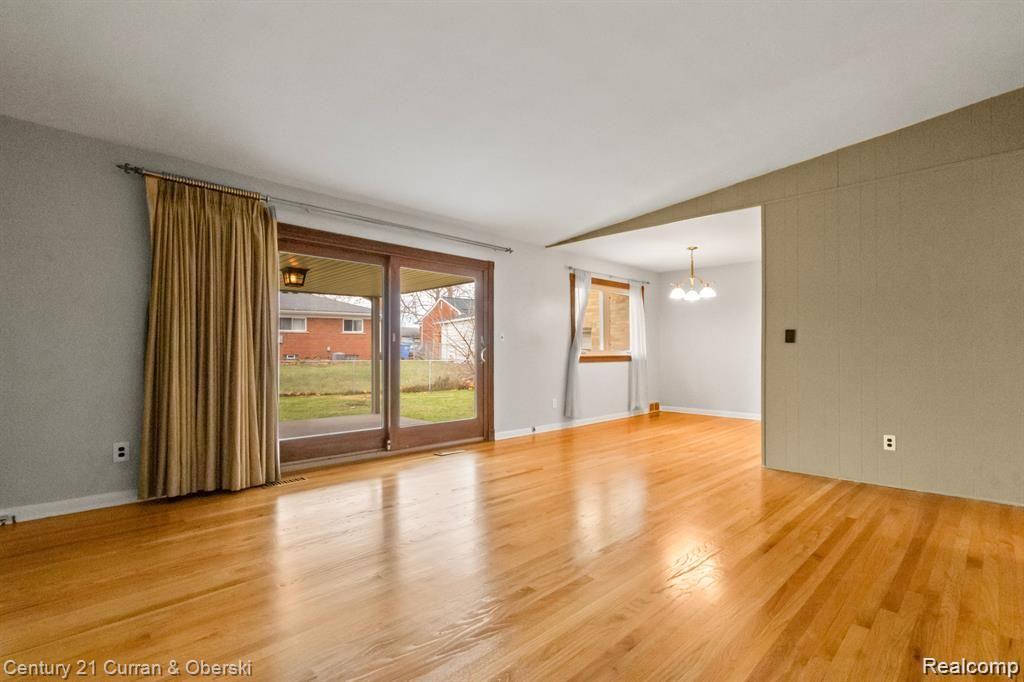 6723 PLAINFIELD Street, Dearborn Heights, MI 48127 — Photo 5
