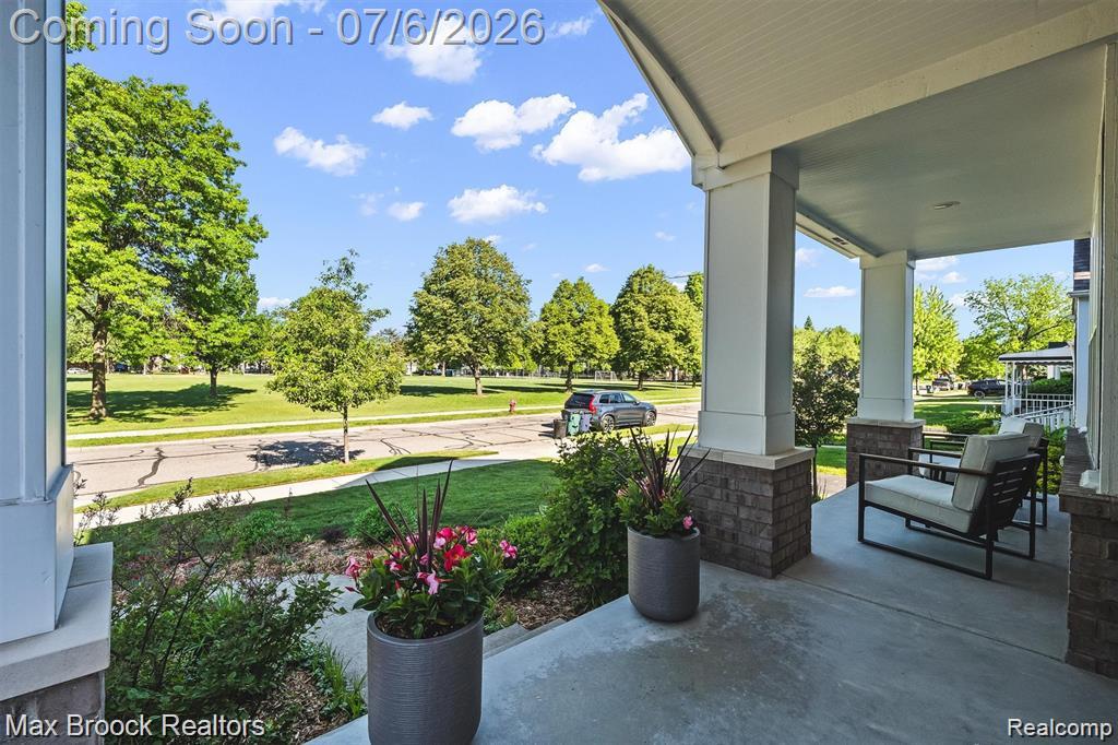 402 N Alexander Avenue, Royal Oak, MI 48067 — Photo 31