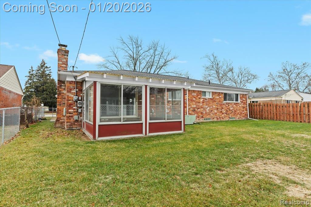 26044 Cherry Hill Road, Dearborn Heights, MI 48127 — Photo 34