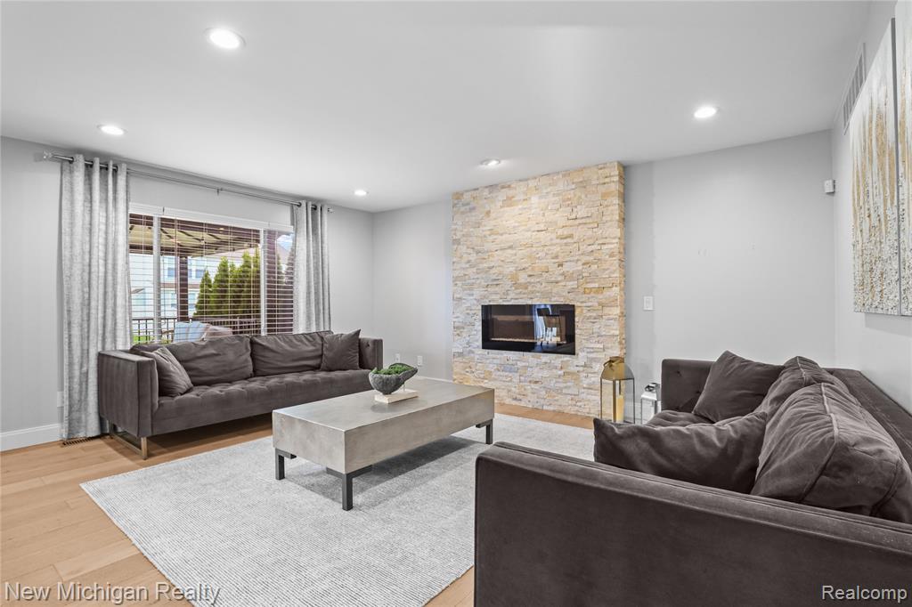 7622 Greene Farm Drive, Ypsilanti, MI 48197 — Photo 16