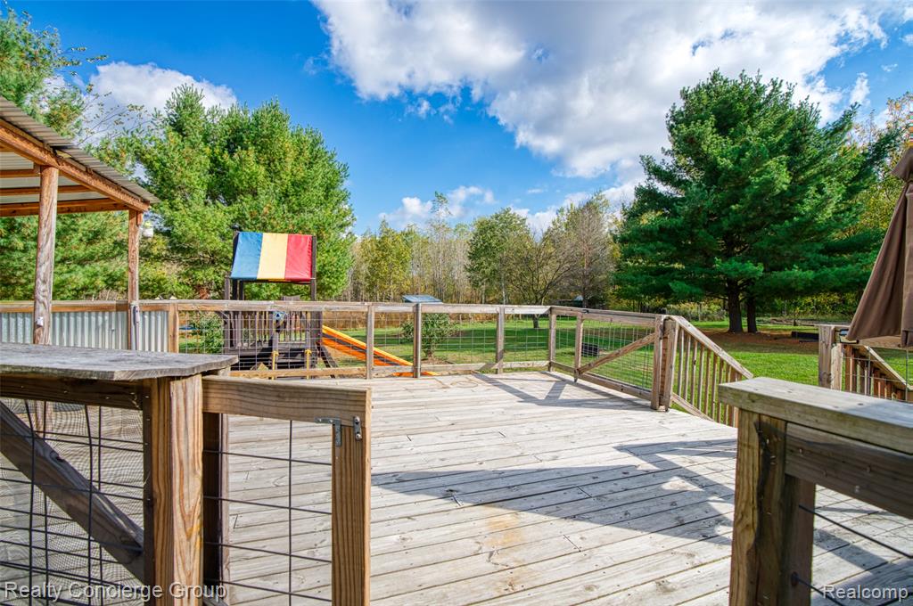 16013 Bird Road, Linden, MI 48451 — Photo 29