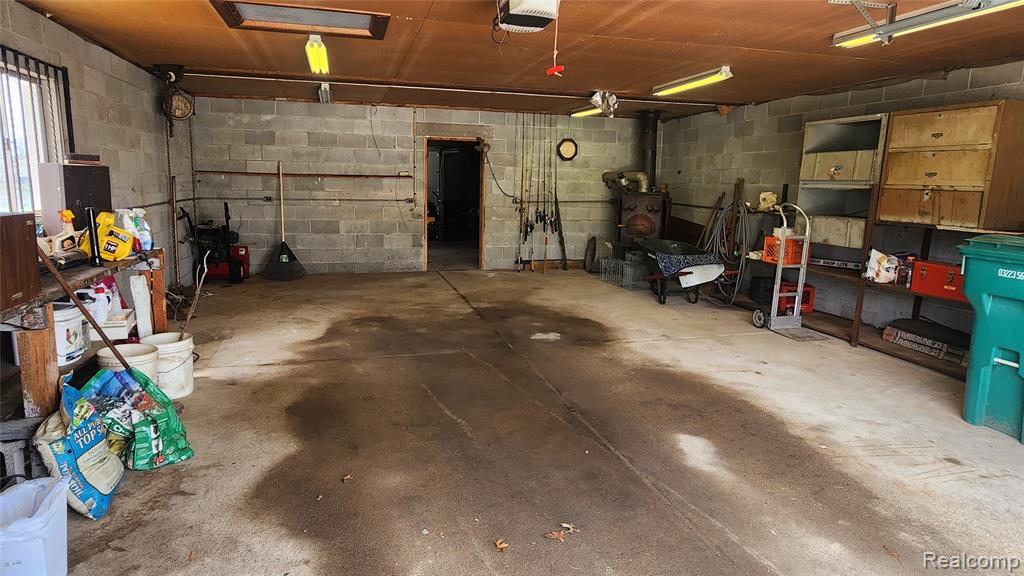 26250 Inkster Road, Flat Rock, MI 48134 — Photo 34