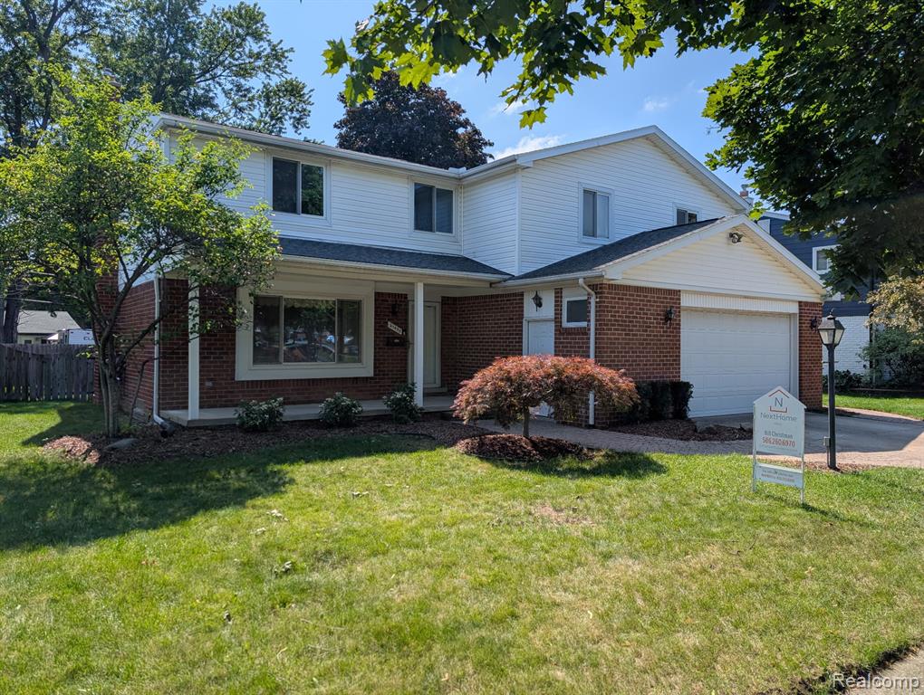27450 Crestwood Drive, Warren, MI 48088