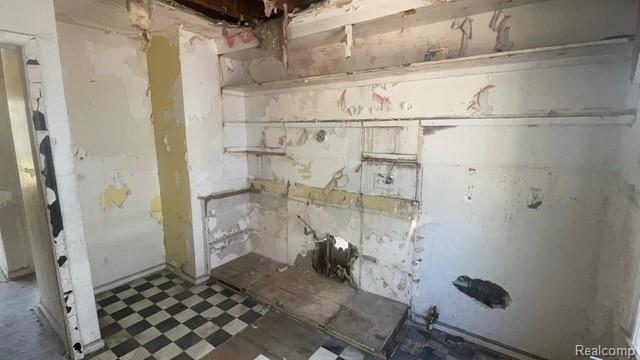 13042 Evanston Street, Detroit, MI, 48213