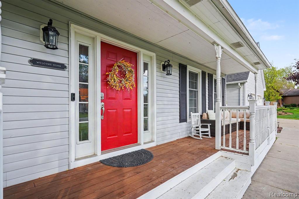 5600 Chestnut Hill Drive, Clarkston, MI — Photo 3