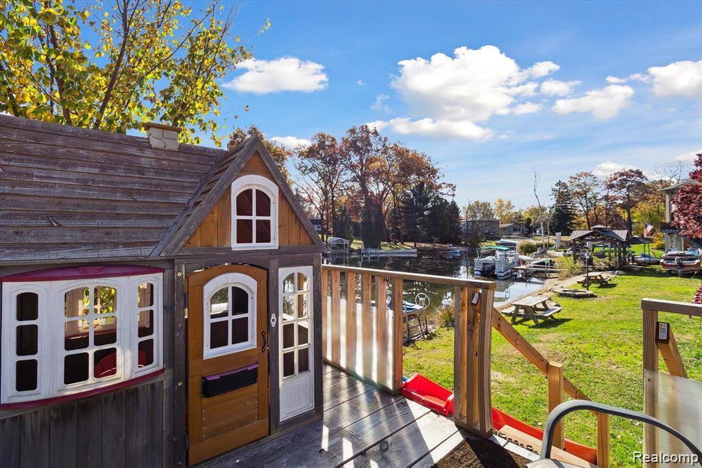 6003 Rolton Court, Waterford, MI 48329 — Photo 18
