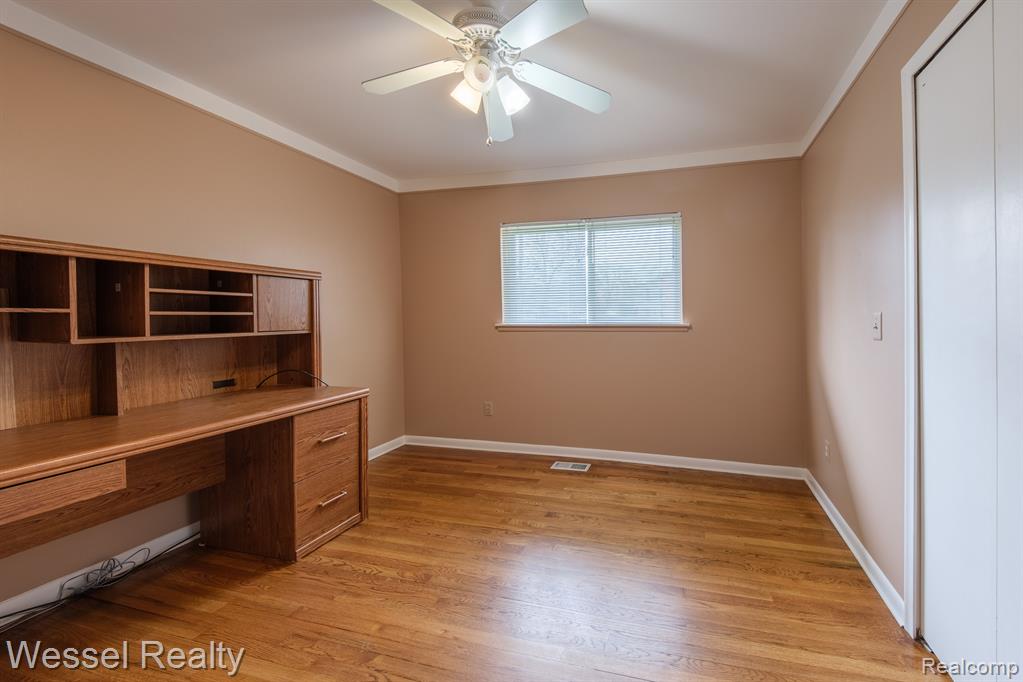 6769 DONNYBROOK Drive, Shelby Twp, MI 48316 — Photo 28