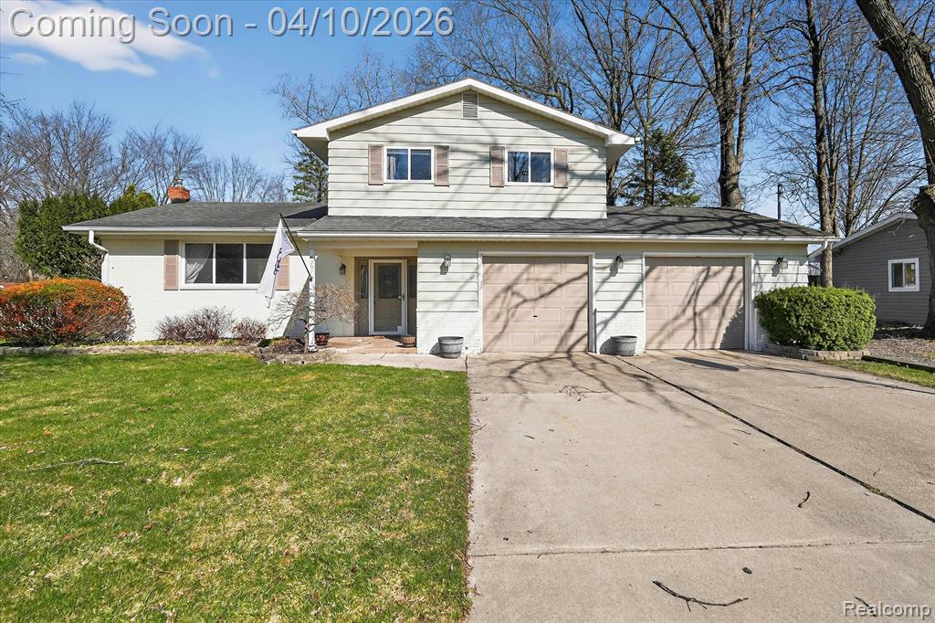 4397 Sulgrave Drive, Swartz Creek, MI 48473 — front exterior