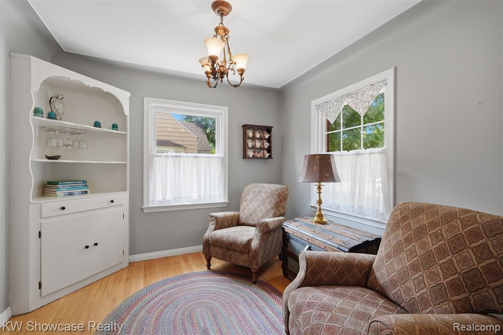 2071 Dorothea Road, Berkley, MI 48072 — Photo 6