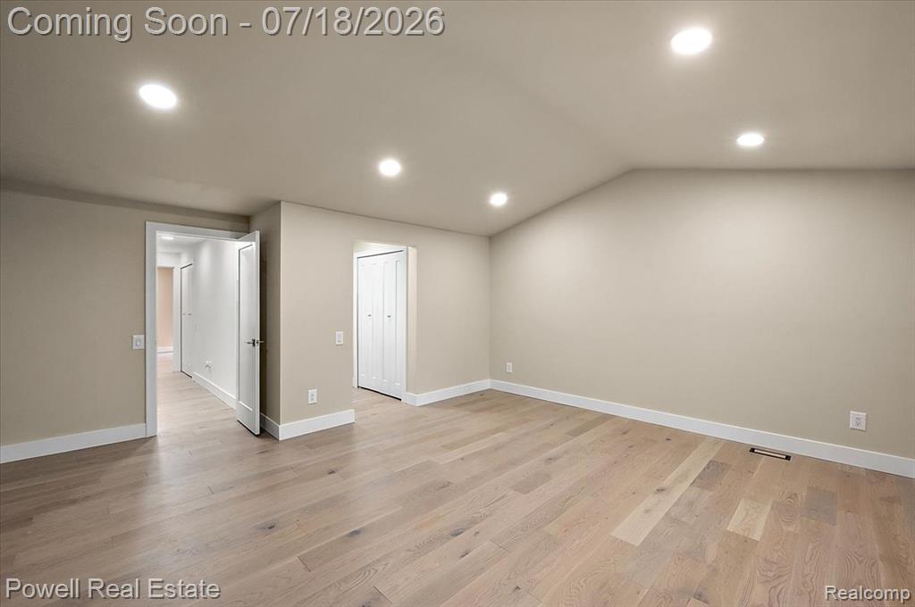 1106 Timberview Trail, Bloomfield Hills, MI 48304 — Photo 28