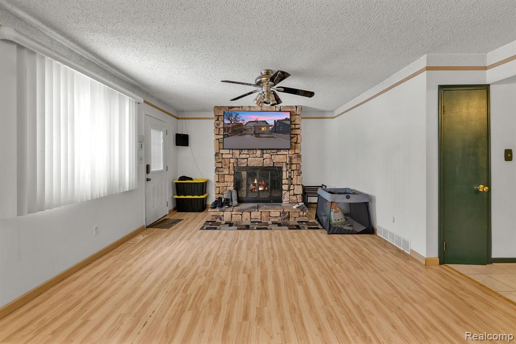 630 N Denwood Street, Dearborn, MI 48128 — Photo 16