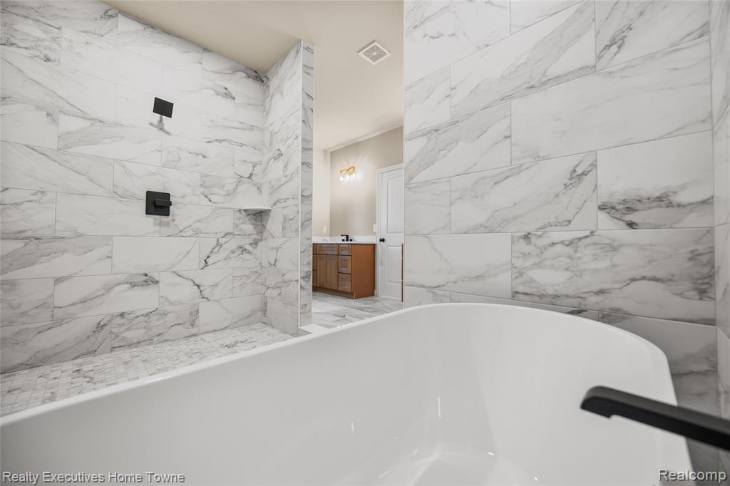 67745 Ashley Avenue, Richmond, MI 48062 — Photo 27