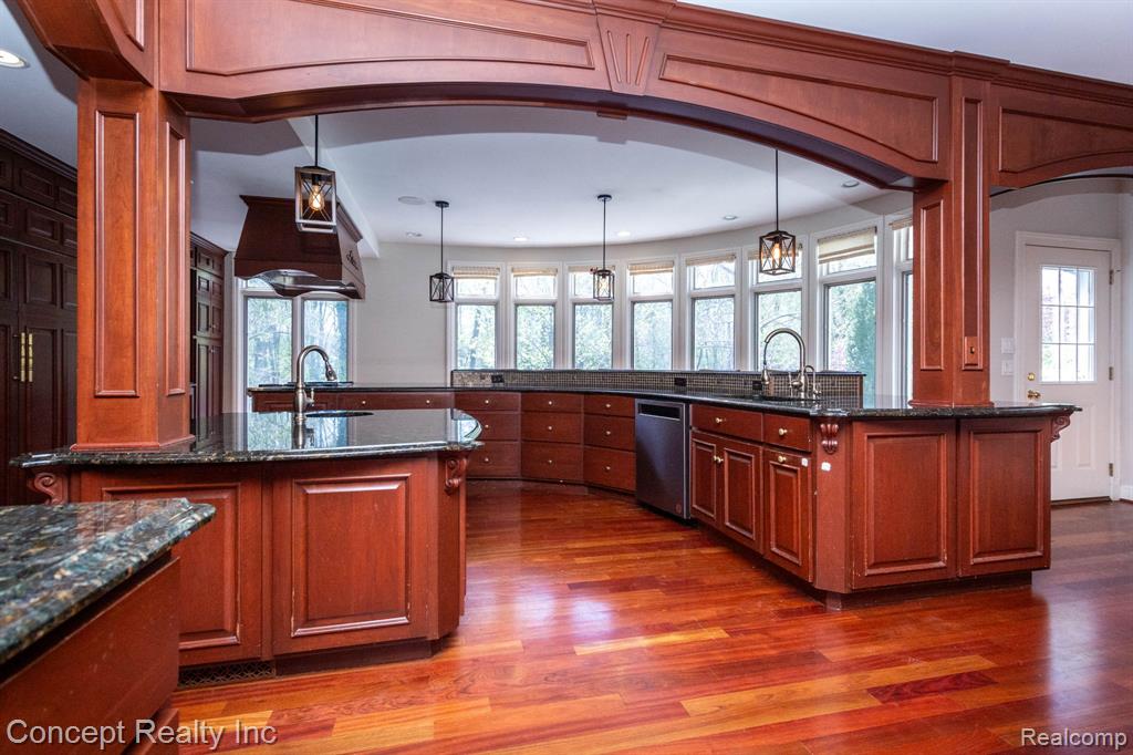 3215 Edgevale Drive, Lambertville, MI 48144 — Photo 15