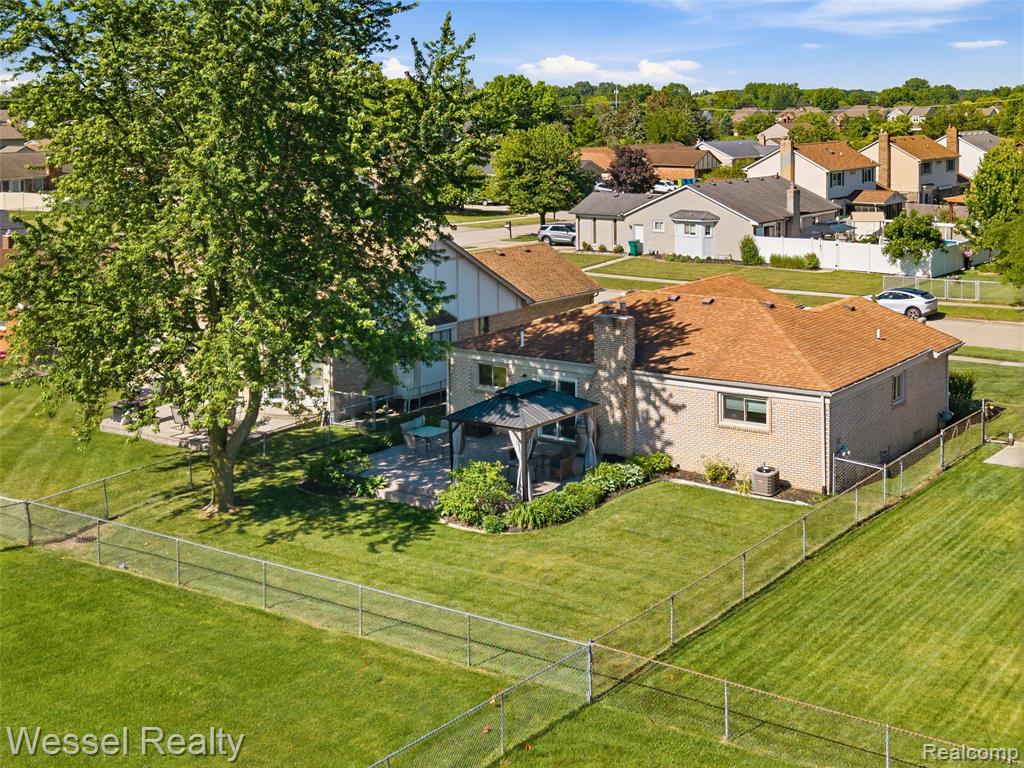 47400 Sanborn Drive, Macomb, MI 48044 — Photo 24