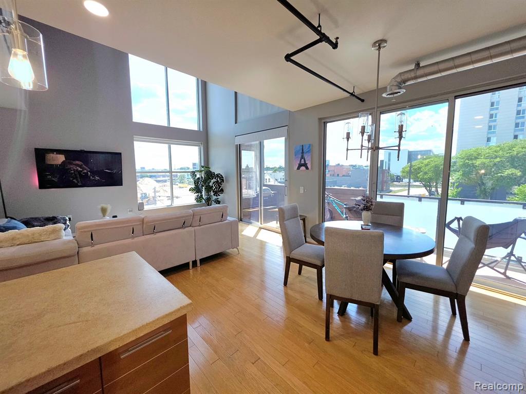 614 TROY, Royal Oak, MI 48067 — Photo 13