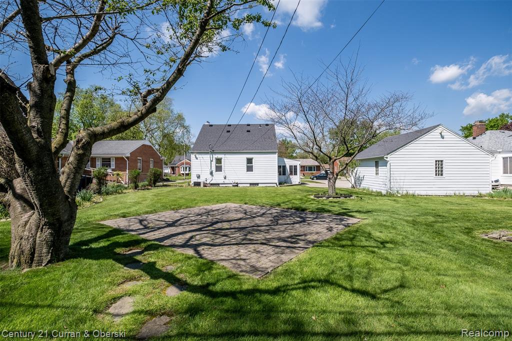 11700 Farley, Redford, MI 48239 — Photo 63