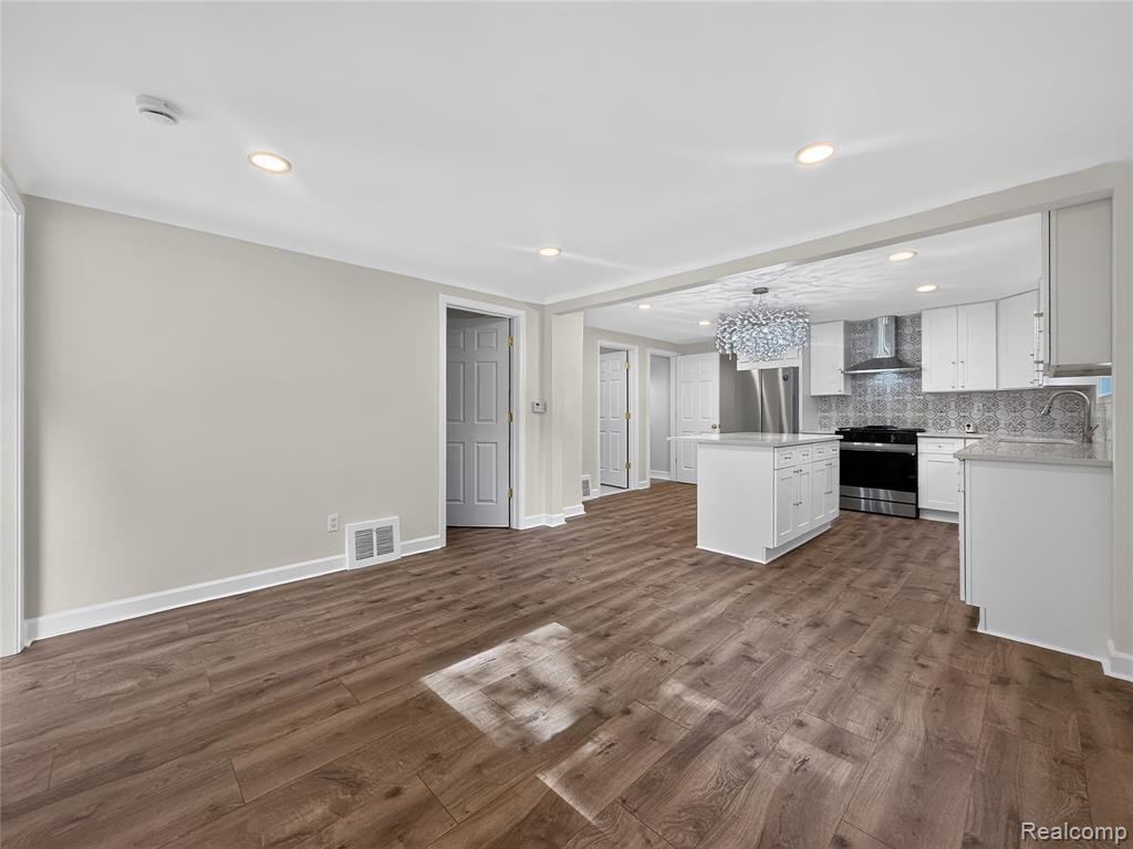 8512 Fisher Avenue, Warren, MI 48089 — Photo 7
